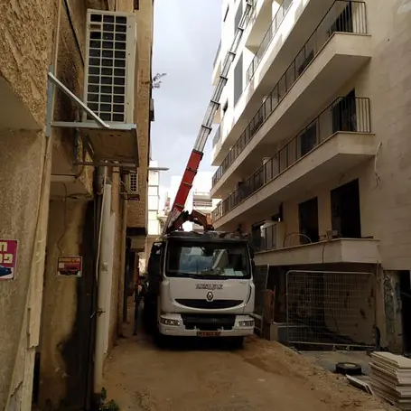 עבודת מנוף והובלה 25