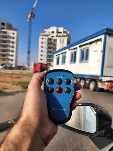עבודת מנוף והובלה 40